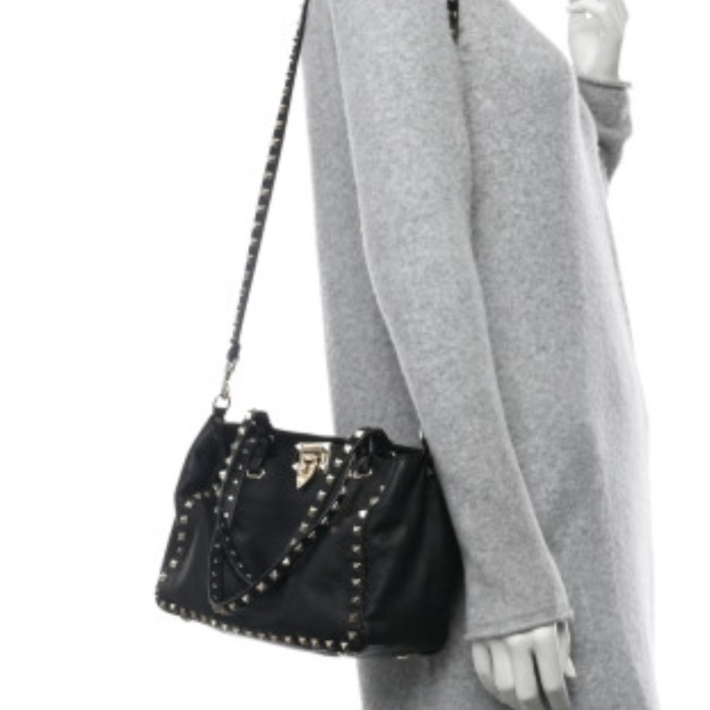 Valentino Garavani Beige Studded Shoulder Bag - Picture 2 of 8